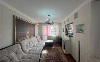 Продажа 4-комнатной квартиры, 84 м², ул. Университетская - Продажа  четырехкомнатных квартир в Караганде