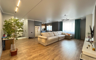 Продажа 4-комнатной квартиры, 105 м², ул. Иманбаевой - Продажа  четырехкомнатных квартир в Астане