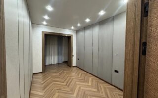 Продажа 3-комнатной квартиры, 82 м²