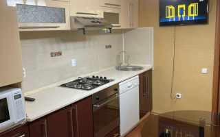 Продажа 1-комнатной квартиры, 40 м², ул. Ермекова, дом  77/3 - Продажа  однокомнатных квартир в Караганде