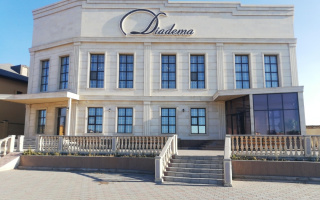 Продажа , 1550 м², ул. Кажибекова, дом  1 - Продажа действующего бизнеса в Караганде
