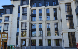Продажа 3-комнатной квартиры, 92 м², ул. Аманжолова, дом  100 - Продажа  трехкомнатных квартир в Караганде с фото