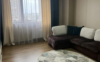 Продажа 2-комнатной квартиры, 70 м², пр. Кошкарбаева, дом  10/1 - Продажа квартир в Астане без посредников