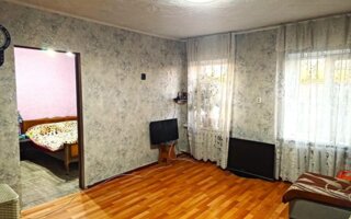 Продажа 4-комнатного дома, 85 м²