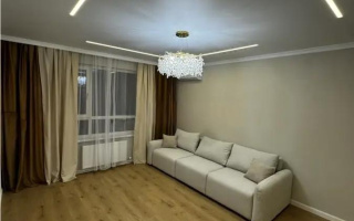 Продажа 1-комнатной квартиры, 45 м², ул. Момышулы, дом  5/4 - Продажа комнат в Алматы