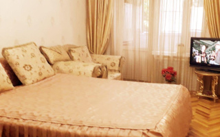 Аренда 1-комнатной квартиры посуточно, 32 м², ул. Тимирязева, дом  69 - ул. Манаса - Продажа квартир в Алматы