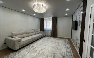 Продажа 2-комнатной квартиры, 70.6 м²