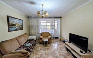 Продажа 4-комнатной квартиры, 77 м²