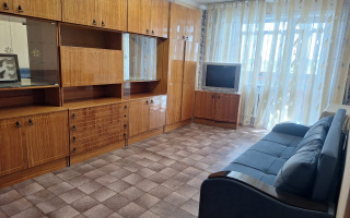 Продажа 2-комнатной квартиры, 47 м², мкр-н 14, дом  13 - Продажа  двухкомнатных квартир в Караганде