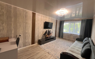 Продажа 2-комнатной квартиры, 44 м², мкр-н 17, дом  39 - Продажа  двухкомнатных квартир в Караганде