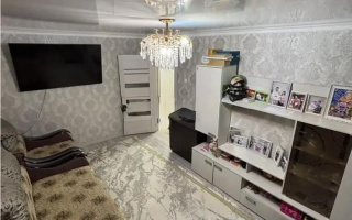 Продажа 3-комнатной квартиры, 62 м², ул. Карла Маркса, дом  115 - Продажа  трехкомнатных квартир в Шахтинске