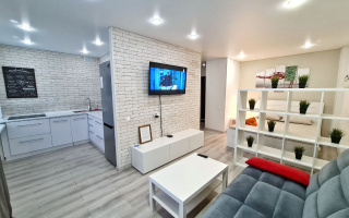 Аренда 1-комнатной квартиры посуточно, 35 м², Торайгырова, дом  53 - Продажа и аренда недвижимости в Павлодаре