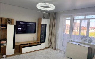 Продажа 4-комнатной квартиры, 75 м²