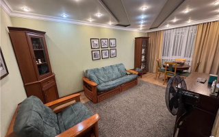 Продажа 3-комнатной квартиры, 62 м², ул. Дюсембекова, дом  35 - Продажа  трехкомнатных квартир в Караганде без посредников с фото