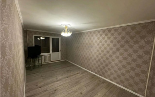 Продажа 3-комнатной квартиры, 65 м², ул. Карасай батыра, дом  178 - Продажа  трехкомнатных квартир в Алматы с фото