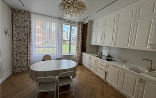 Продажа 4-комнатной квартиры, 140.8 м², ул. Орынбор, дом  12 - Продажа  четырехкомнатных квартир в Астане без посредников