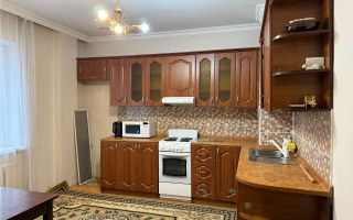 Продажа 3-комнатной квартиры, 80 м², пр. Шахтеров - Продажа офисных и торговых помещений в Таразе