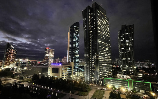 Продажа 3-комнатной квартиры, 131 м², ул. Достык, дом  5/2 - Продажа  трехкомнатных квартир в Астане