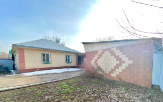 Продажа 4-комнатного дома, 79 м² - Недвижимость в Алматинской области