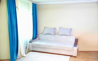 Продажа 1-комнатной квартиры, 42 м², ул. Ашимова - Продажа  однокомнатных квартир в Караганде
