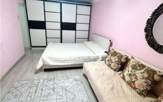 Продажа 1-комнатной квартиры, 33 м²