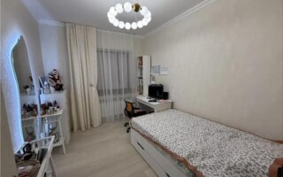 Продажа 3-комнатной квартиры, 59.9 м²