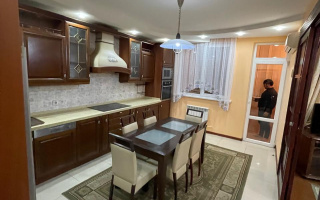 Продажа 3-комнатной квартиры, 115 м², ул. Хусаинова, дом  225 - ул. Розыбакиева - Продажа  трехкомнатных квартир в новостройках Алматы без посредников с фото