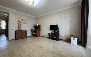 Продажа 3-комнатной квартиры, 58 м², ул. Жекибаева - Продажа  трехкомнатных квартир в Караганде