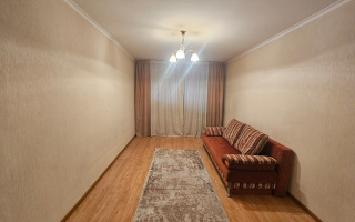 Аренда 3-комнатной квартиры, 58 м², ул. Пичугина, дом  246 - Аренда домов в Акмолинской области