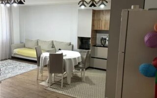 Продажа 2-комнатной квартиры, 72.3 м²