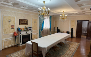Продажа 7-комнатного дома, 307 м², пер. Капчагайский - Продажа домов, коттеджей в Караганде