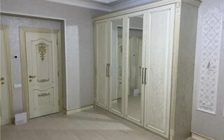 Продажа 4-комнатной квартиры, 147 м²