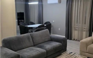 Продажа 4-комнатной квартиры, 104 м², ул. Абая, дом  31 - Продажа квартир в Казахстане