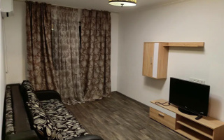 Продажа 2-комнатной квартиры, 45 м², ул. Валиханова, дом  34 - Продажа  двухкомнатных квартир в Алматы с фото