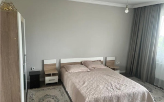 Продажа 3-комнатной квартиры, 84.6 м², ул. Толе би, дом  273/10 - Продажа  трехкомнатных квартир в Алматы с фото
