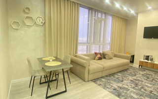 Продажа 2-комнатной квартиры, 44 м², пр. Шахтеров, дом  52б - Продажа  двухкомнатных квартир в Караганде