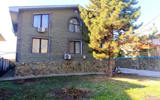 Продажа 10-комнатного дома, 398 м² - Продажа пятикомнатных и более домов, коттеджей в Алматы