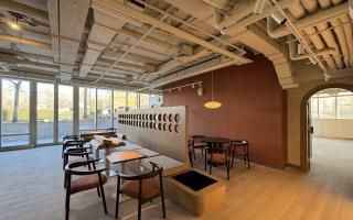 Аренда , пр. Аль-Фараби, дом  77/3 - Аренда офисных и торговых помещений в Алматы с фото