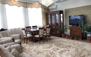 Аренда 3-комнатной квартиры, 95 м², ул. Букейханова, дом  8 - ул. Керей, Жанибек хандар - Аренда  трехкомнатных квартир помесячно в Астане