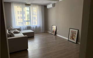 Продажа 3-комнатной квартиры, 108 м², ул. Жарокова, дом  218 - Продажа  трехкомнатных квартир в новостройках Алматы