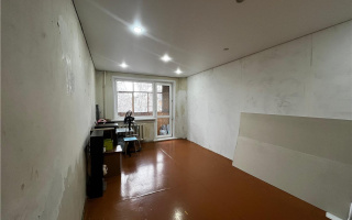 Продажа 3-комнатной квартиры, 62 м², 13-й мкр. - Продажа  трехкомнатных квартир в Караганде с фото