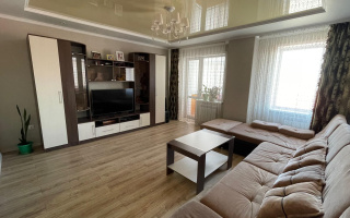 Продажа 2-комнатной квартиры, 68 м², пр. Республики, дом  1/4 - Продажа квартир в Караганде без посредников с фото