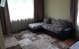 Аренда 1-комнатной квартиры посуточно, 33 м², ул. Ерубаева, дом  48 - Аренда  однокомнатных квартир посуточно в Караганде
