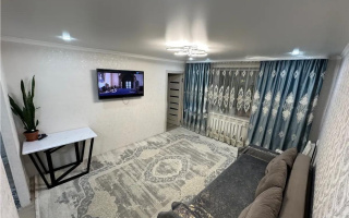 Продажа 3-комнатной квартиры, 59 м², мкр-н Восток-1, дом  5 - Продажа  трехкомнатных квартир в Караганде без посредников с фото