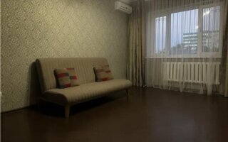 Продажа 1-комнатной квартиры, 43.5 м²