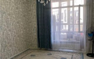 Продажа 1-комнатной квартиры, 42.2 м²