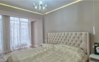 Продажа 4-комнатной квартиры, 86 м², ул. Толе би, дом  189/3 - Продажа квартир в Казахстане