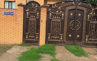 Продажа 6-комнатного дома, 277.3 м², Рябинка - Продажа домов, коттеджей в Уральске