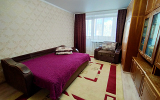 Аренда 2-комнатной квартиры посуточно, 57 м², пр. Абая, дом  104/1 - Аренда квартир посуточно в Уральске