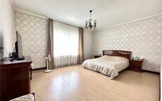 Продажа 6-комнатного дома, 400.7 м² - Продажа домов, коттеджей в Караганде в Михайловке